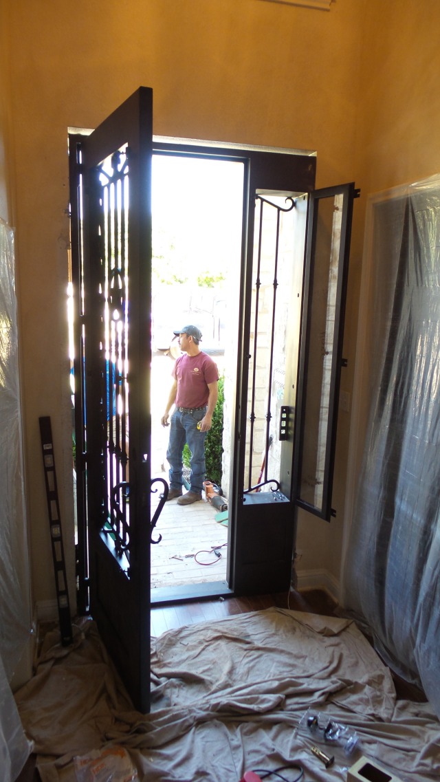 2014-05-03 INSTALL IRON DOOR17.jpg